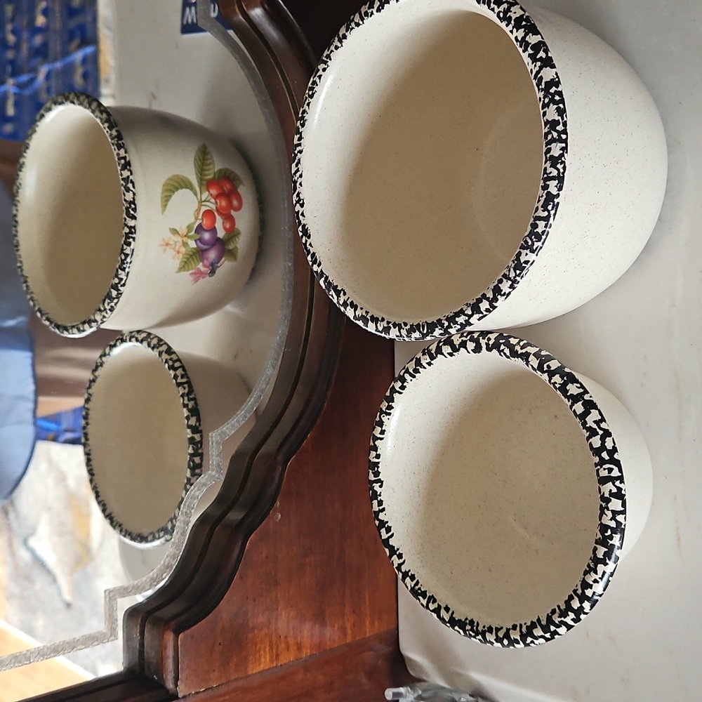 Very RARE vintage MCM nesting mixing bowl set excellent cond Cherries Gr… - Picture 5 of 16